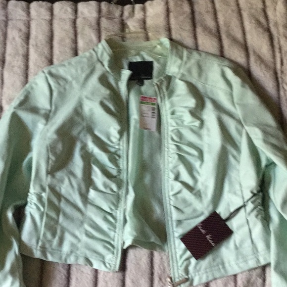 Light jacket - Picture 2 of 3